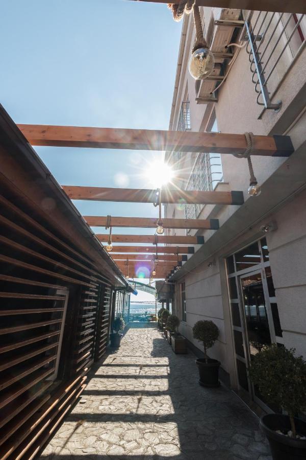 Mango Apartment Ohrid Exterior photo